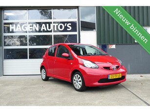 Toyota Aygo 1.0-12V +, elektrische ramen, apk 16-9-2025