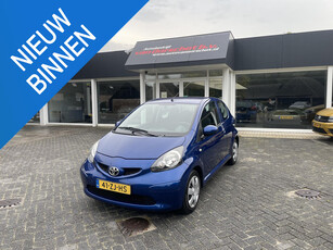 Toyota Aygo 1.0-12V + met AIRCO !!!!