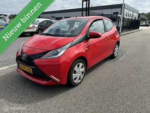 Toyota Aygo 1.0 VVT-i x-play airco