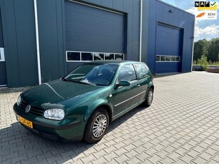 Volkswagen Golf 1.4-16V Trendline