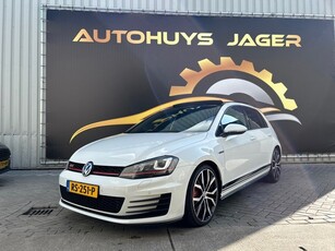 Volkswagen Golf 2.0 TSI GTI Performance