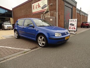 Volkswagen GOLF AUTOMAAT 1.6 (bj 2002)