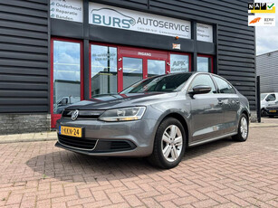 Volkswagen Jetta 1.4 TSI Hybrid Comfortline