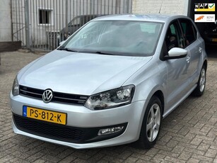 Volkswagen Polo 1.4-16V Highline Bj:2010 Parksensor Airco