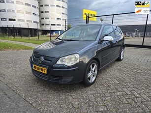 Volkswagen Polo 1.4 TDI Comfortline BlueMotion/APK