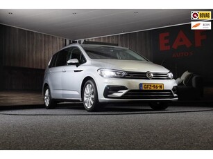 Volkswagen TOURAN 1.5 TSI R Line 7 Persoons / AUT / ACC /