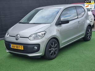 Volkswagen Up! 1.0 lees tekst!