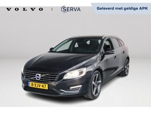 Volvo V60 D6 AWD Plug-In Hybrid Summum Parkeercamera