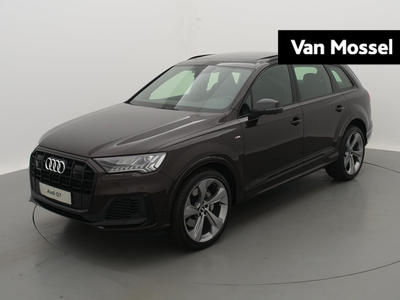 AUDI Q7 55 TFSI quattro Pro Line S 7p 340 PK | Automaat | S-line exterieur | S-line interieur | 7-zits | Panoramadak | Schuifdak | Leder | LED Matrix | Bose premium | Luchtvering | Zwenkbare trekhaak | Memory seats | Elektrisch bedienbare stoelen | Stoelverwar...