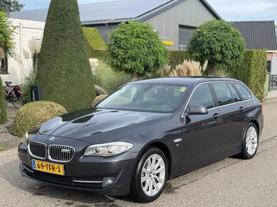 BMW 5-serie Touring 520d Executive AUT 2012 Navi/Clima/Lmv