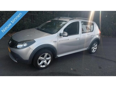 Dacia Sandero 1.6 Stepway MET AIRCO EN TOP ONDER HOUDEN