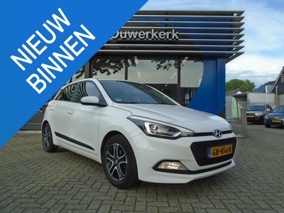 Hyundai i20 1.2 HP i-Motion met Trekhaak