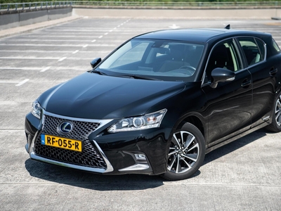 LEXUS CT-SERIE 200h Business Line 136pk Automaat | Airco/Clima | Schuif- kanteldak | Navi | Camera | Cruise Control | NL - auto BTW auto