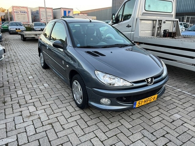 Peugeot 206 1.4 Génération Trekhaak Nette Auto