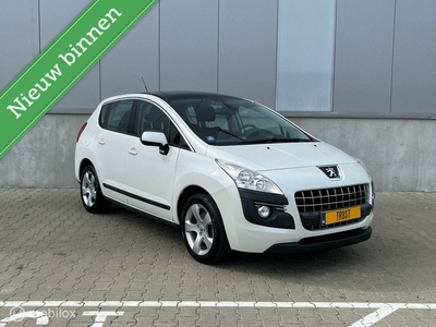 Peugeot 3008 Airco/APK/Trekhaak/Sensor/Glazen dak