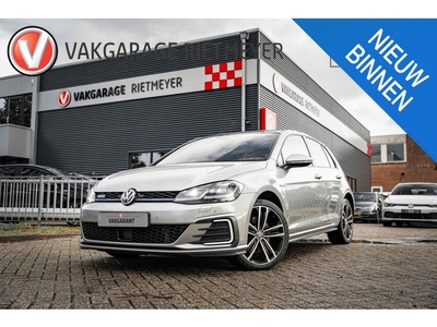 Volkswagen Golf 1.4 TSI PHEV GTE panorama dak Virtual