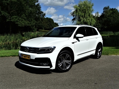 VOLKSWAGEN TIGUAN 1.4 TSI R-Line Business