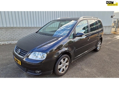 Volkswagen Touran 2.0 TDI Business