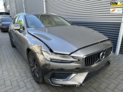 VOLVO V60 D4 AUT NAVI/LED/CAM/FULL-ASSIST/MEMORY/VIRTUAL/VOL