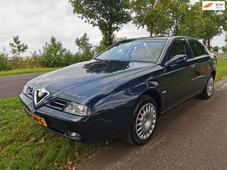 Alfa Romeo 166 2.0-16V T.Spark