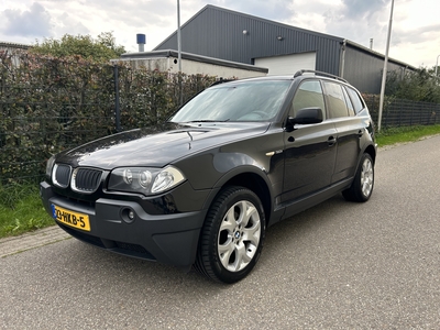 BMW X3 3.0i Executive / LEER / AIRCO / CRUISE