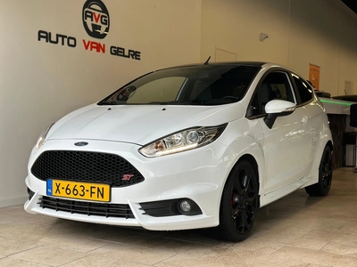 FORD FIESTA 1.6 ST2 182PK*Leder *Stoelvw* Clima*MF-stuur*Privacy Glass