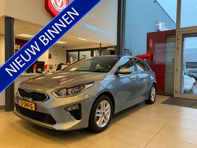 KIA CEE D Ceed 1.0 T-GDi DynamicLine,NL Auto,Navigatie,Achteruitrijcamera,Trekhaak,Achteruitrijsensoren,Climate&Cruisecontrol,Bluetooth met Spraakbediening,Ipo Usb Aansluiting,16 Inch Lmv