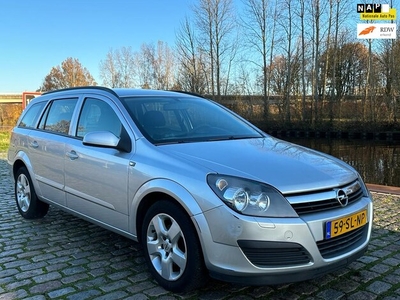 Opel Astra Benzine