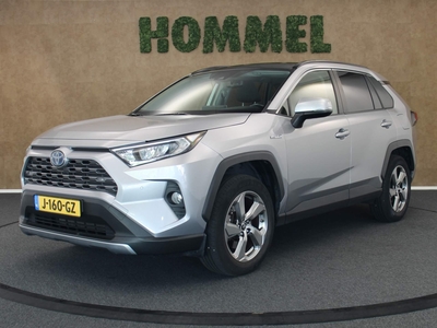 TOYOTA RAV4 2.5 Hybrid AWD Style VASTE TREKHAAK - 1650 KG TREKGEWICHT - PANORAMA DAK - NAVIGATIE - ADAPTIVE CRUISE CONTROL - CLIMATE CONTROL