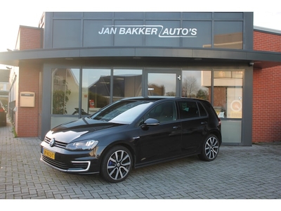 Volkswagen Golf Benzine