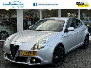 Alfa Romeo Giulietta 1.4 T 170pk AUTOMAAT,Gr.Navi,Lmv,Afn.trekhaak, Distinctive