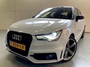 Audi A1 SPORTBACK A1 S-line navi xenon pdc ecc 18”lmv