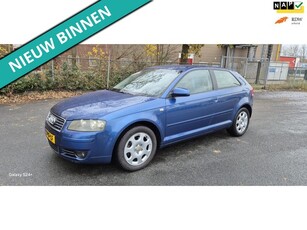 Audi A3 2.0 FSI Attraction