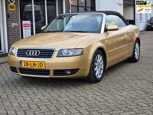 Audi A4 Cabriolet 2.4 V6 Exclusive AUTOM.