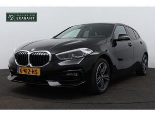 BMW 1-serie 118i Executive Edition Sport (NAVIGATIE