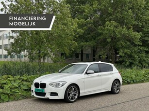 BMW 1 serie M135i High Ex. - SCHUIFDAK - NAVI PRO - STOELVW