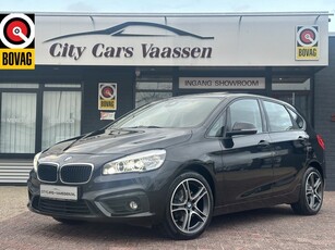 BMW 2 Serie Active Tourer 220i full options 192 pk