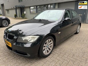 BMW 3-serie 318i Executive