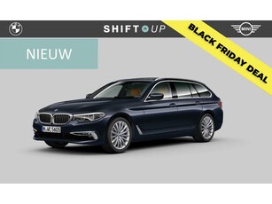 BMW 5-serie Touring 540i xDrive Panoramadak Head Up