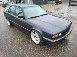 BMW 530I TOURING AUT U9 v8 bj1992 km onlogisch netjes en