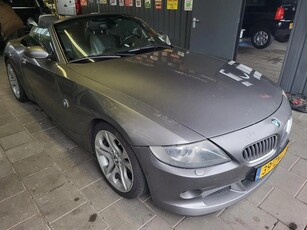 BMW Z4 Roadster 3.0i bj2003 zeer mooi en goed apk 11-2025