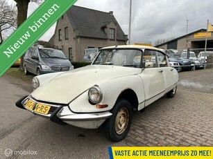 Citroen DS ID 19