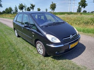 Citroen Xsara Picasso 1.8i-16V Image