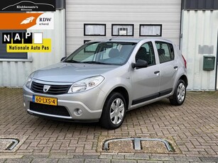 Dacia Sandero 1.2 Ambiance NWE distributieriem gehad op