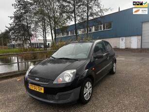 Ford Fiesta 1.3-8V Champion Airco! 116.000 KM NAP! APK!