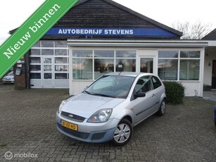 Ford Fiesta 1.3-8V Cool & Sound