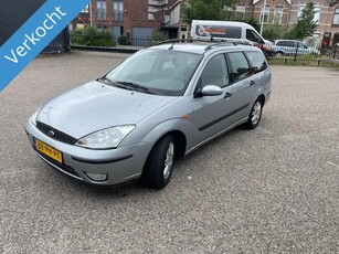 Ford FOCUS Wagon 1.6-16V Futura! Climate! Leder! Nw ApK!