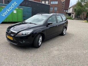 Ford FOCUS Wagon 1.6 Comfort! Airco! Apk t/m 11-2024! 2010!