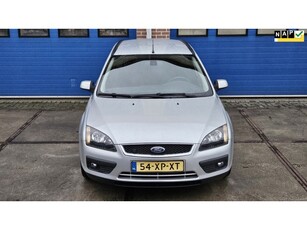 Ford Focus Wagon 1.8-16V Ambiente Flexifuel *airco*