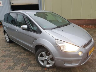 Ford S-Max 2.0-16V